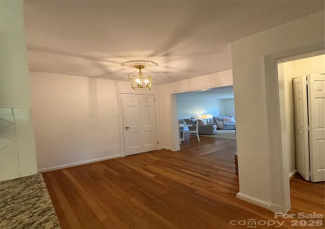 Photo 3 of Condo for sale at 105 S Laurel Ave #92B, Charlotte, NC 28207 | MLS# 4423263 | Listing updated on 2026-09-19