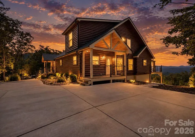 Photo 2 of Single family home for sale at 167 Hawks Nest Trl, Lake Lure, NC 28746 | MLS# 4423265 | Listing updated on 2026-09-28