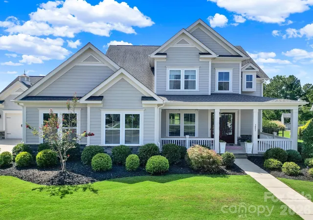 Single family home for sale at 3053 Fish Story Ct, Fort Mill, SC 29708 | MLS# 4423268