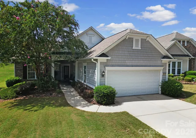 Photo 1 of Single family home for sale at 43029 Mimosa Ct, Fort Mill, SC 29707 | MLS# 4423289 | Listing updated on 2026-09-15