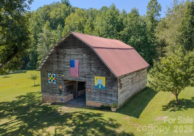 Photo 2 of Single family home for sale at 1867 Bills Crk Rd, Lake Lure, NC 28746 | MLS# 4423300 | Listing updated on 2026-09-16