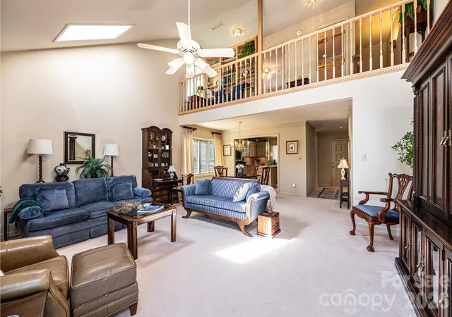 Photo 3 of Townhouse for sale at 3725 Rock Brg Dr NE, Conover, NC 28613 | MLS# 4423311 | Listing updated on 2026-10-17
