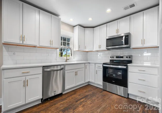 Photo 3 of Single family home for sale at 1975 Three Forks Church Rd, Taylorsville, NC 28681 | MLS# 4423348 | Listing updated on 2026-10-06