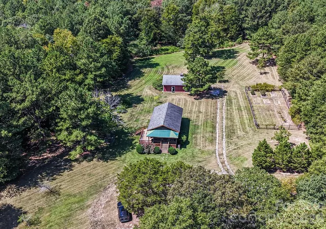 Photo 1 of Land for sale at 3227 Legend Rd, Lancaster, SC 29720 | MLS# 4423357 | Listing updated on 2026-09-24