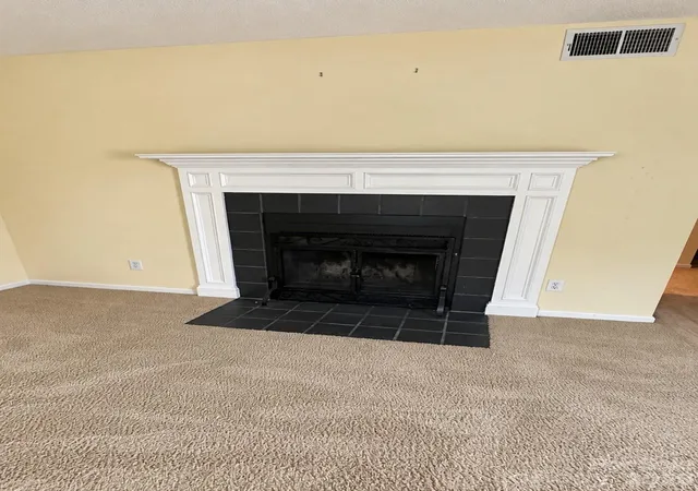 Listing Photo 5 - Condo for sale in building located at 4011 Whirlaway Ct, Clemmons, NC 27012 - Unit #C