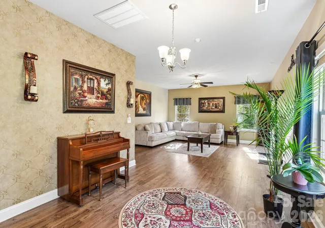 Photo 4 of Single family home for sale at 201 Taylors Crk St, Mount Holly, NC 28120 | MLS# 4423412 | Listing updated on 2026-10-08