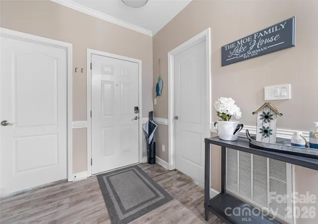 Photo 1 of Condo for sale at 18619 Harborside Dr, Cornelius, NC 28031 | MLS# 4423419 | Listing updated on 2026-09-16