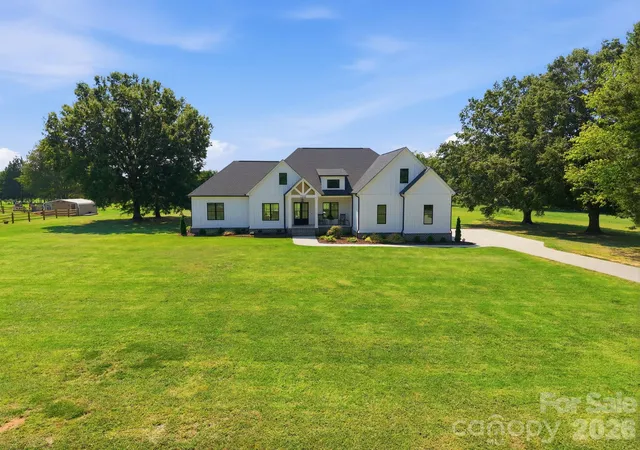 Photo 3 of Single family home for sale at 720 Trexler Loop, Salisbury, NC 28144 | MLS# 4423451 | Listing updated on 2026-09-13