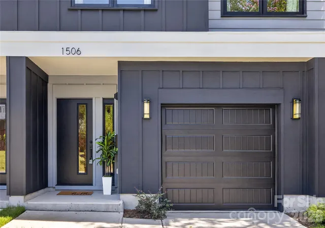 Photo 2 of Townhouse for sale at 1506 Sumter Ave, Charlotte, NC 28208 | MLS# 4423467 | Listing updated on 2026-09-23