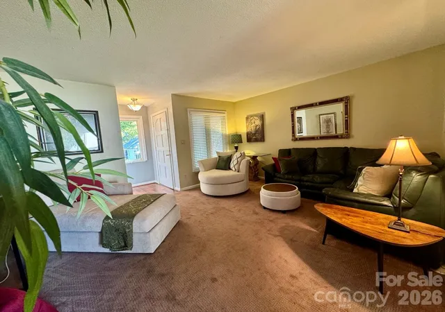 Photo 1 of Condo for sale at 1905 Meadowlark Ln #32, Charlotte, NC 28210 | MLS# 4423485 | Listing updated on 2026-09-15