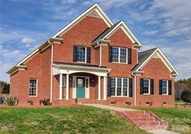Photo 2 of Single family home for sale at 820 Foxmeade Ct, Salisbury, NC 28144 | MLS# 4423500 | Listing updated on 2026-09-22