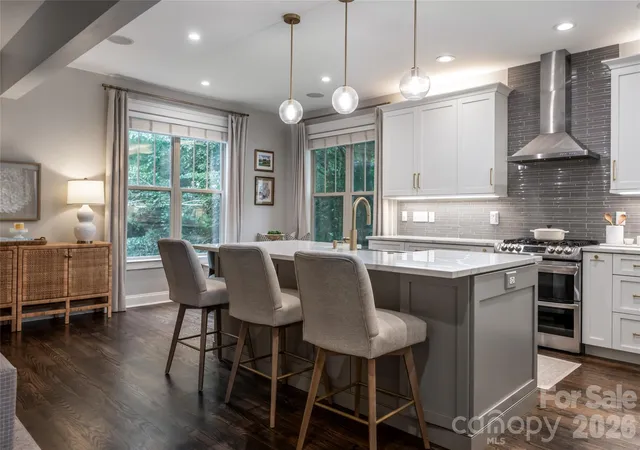 Photo 3 of Single family home for sale at 112 Mountain Dr, Biltmore Lake, NC 28715 | MLS# 4423519 | Listing updated on 2026-09-19
