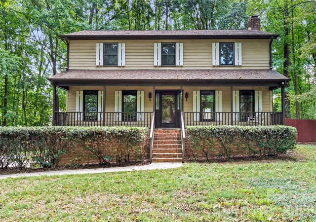 Photo 1 of Single family home for sale at 499 Reigate Dr, Kernersville, NC 27284 | MLS# 4423526 | Listing updated on 2026-09-25