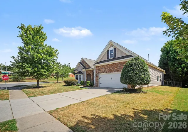 Photo 3 of Single family home for sale at 3009 Denali Way, Rock Hill, SC 29732 | MLS# 4423527 | Listing updated on 2026-09-12