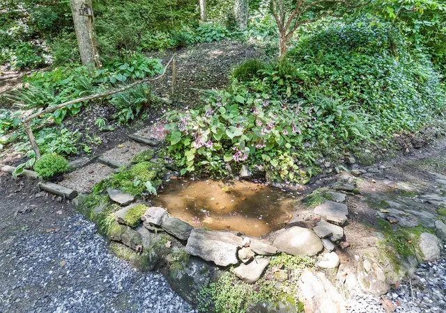 Photo 3 of Single family home for sale at 13 Cattail Dr, Sylva, NC 28779 | MLS# 4423552 | Listing updated on 2026-09-30