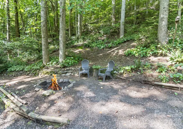 Photo 3 of Single family home for sale at 13 Cattail Dr, Sylva, NC 28779 | MLS# 4423552 | Listing updated on 2026-09-30