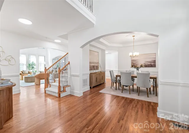 Photo 3 of Single family home for sale at 17125 Laurel Walk Ct, Charlotte, NC 28277 | MLS# 4423584 | Listing updated on 2026-09-30