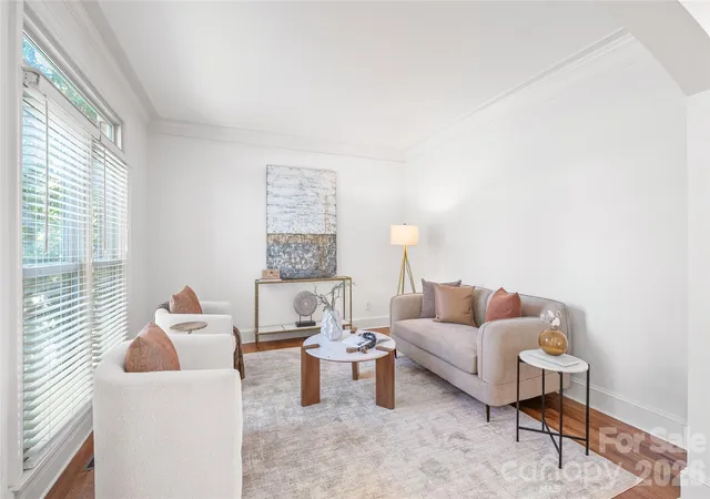 Photo 4 of Single family home for sale at 17125 Laurel Walk Ct, Charlotte, NC 28277 | MLS# 4423584 | Listing updated on 2026-09-30