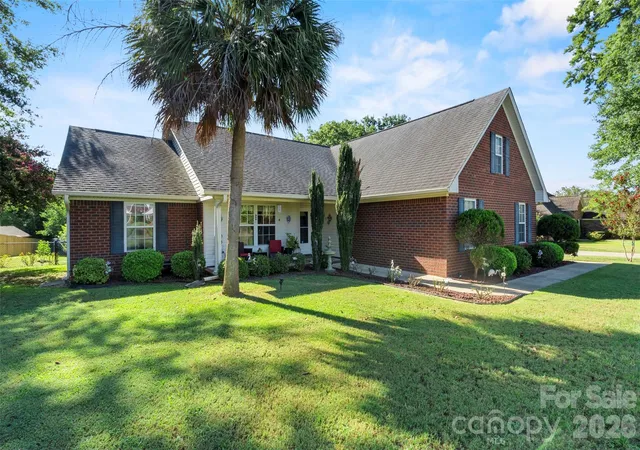 Photo 2 of Single family home for sale at 3110 Tamarah Way, Sumter, SC 29154 | MLS# 4423593 | Listing updated on 2026-09-13