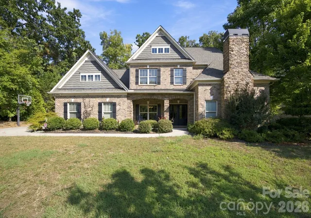 Photo 1 of Single family home for sale at 11915 Red Sorrell Ln, Huntersville, NC 28078 | MLS# 4423597 | Listing updated on 2026-10-04