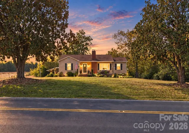 Photo 1 of Single family home for sale at 20721 Nc 138 Hwy, Albemarle, NC 28001 | MLS# 4423606 | Listing updated on 2026-10-07