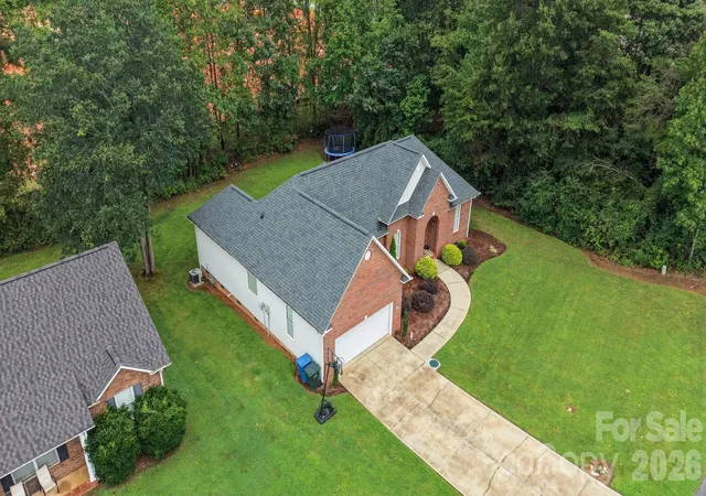 Photo 41 of Single family home for sale at 2925 24th Street Dr Ne, Hickory, NC 28601 | MLS# 4423631 | Listing updated on 2026-09-13