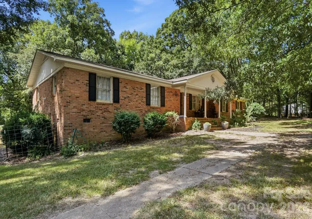 Photo 2 of Single family home for sale at 4323 Weddington Rd, Monroe, NC 28110 | MLS# 4423652 | Listing updated on 2026-10-16