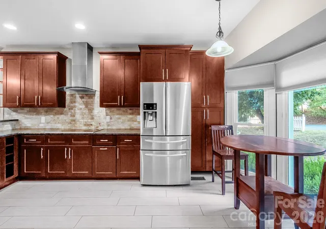 Photo 4 of Single family home for sale at 6009 Coaching Inn Ct, Charlotte, NC 28270 | MLS# 4423654 | Listing updated on 2026-09-21