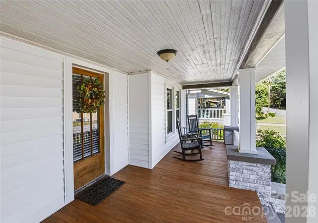 Photo 2 of Single family home for sale at 308 Union St, Maiden, NC 28650 | MLS# 4423675 | Listing updated on 2026-09-26