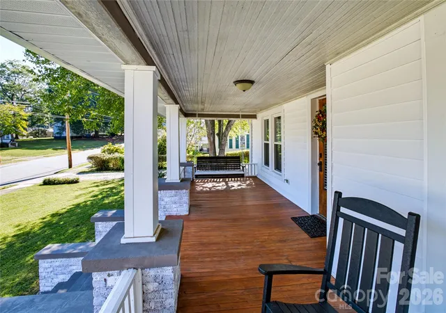 Photo 3 of Single family home for sale at 308 Union St, Maiden, NC 28650 | MLS# 4423675 | Listing updated on 2026-09-26