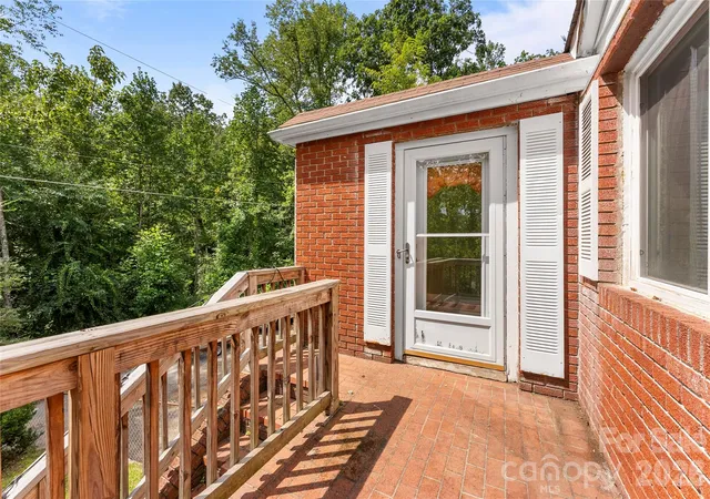 Photo 2 of Single family home for sale at 108 Wilrecar Dr, Black Mountain, NC 28711 | MLS# 4423678 | Listing updated on 2026-09-25