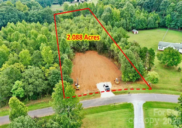 Photo 4 of Single family home for sale at 5720 Walker Way, Kings Mountain, NC 28086 | MLS# 4423699 | Listing updated on 2026-09-20