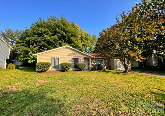 Single family home for sale at 9101 Milton Morris Dr, Charlotte, NC 28227 | MLS# 4423711