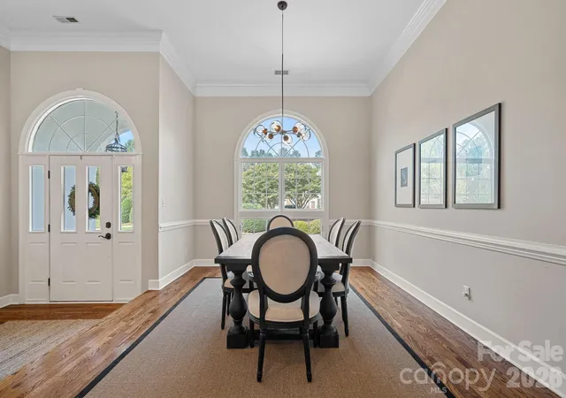 Photo 3 of Single family home for sale at 18806 Boundary Oaks Ct, Davidson, NC 28036 | MLS# 4423712 | Listing updated on 2026-10-10