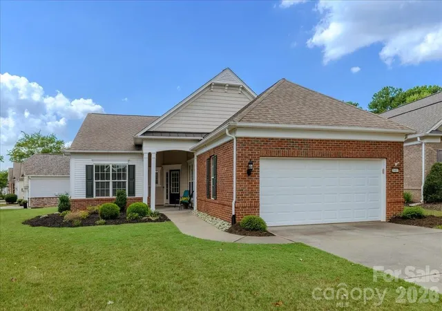 Photo 3 of Single family home for sale at 26407 Sandpiper Ct, Fort Mill, SC 29707 | MLS# 4423716 | Listing updated on 2026-10-08