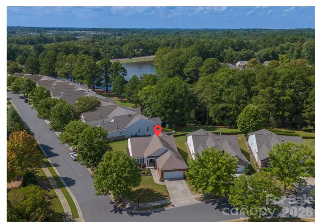 Photo 2 of Single family home for sale at 26407 Sandpiper Ct, Fort Mill, SC 29707 | MLS# 4423716 | Listing updated on 2026-10-08