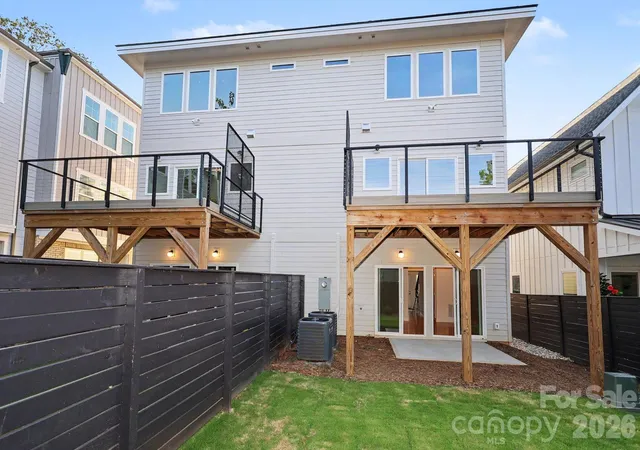 Photo 28 of Townhouse for sale at 1424 Lomax Ave, Charlotte, NC 28211 | MLS# 4423732 | Listing updated on 2026-09-12