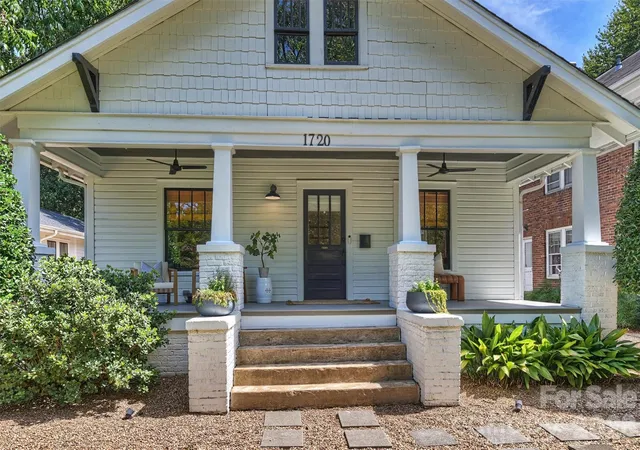 Photo 2 of Single family home for sale at 1720 Thomas Ave, Charlotte, NC 28205 | MLS# 4423737 | Listing updated on 2026-10-06