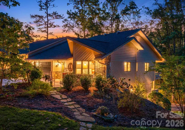 Condo for sale at 1702 Timber Trl, Asheville, NC 28804 | MLS# 4423748