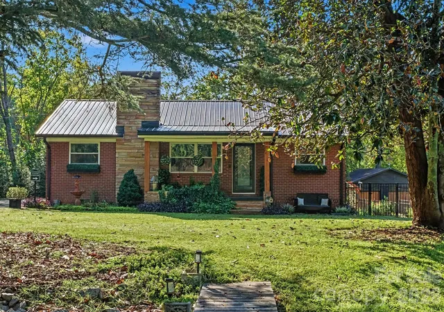 Photo 1 of Single family home for sale at 854 Victory Grv Church Rd, Lincolnton, NC 28092 | MLS# 4423753 | Listing updated on 2026-09-23