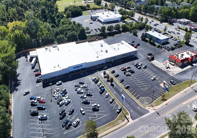 Photo 3 of Land for sale at 000 Plaza Rd Ext, Charlotte, NC 28215 | MLS# 4423779 | Listing updated on 2026-09-26