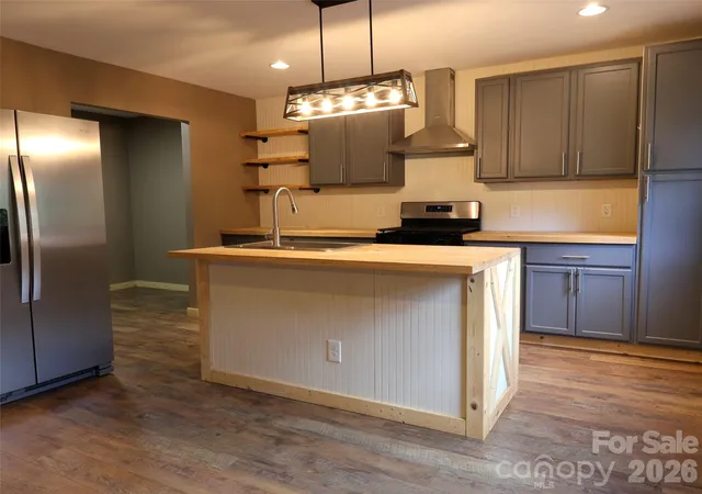 Photo 3 of Single family home for sale at 3240 Old Henson Cvs Rd, Canton, NC | MLS# 4423782 | Listing updated on 2026-09-16