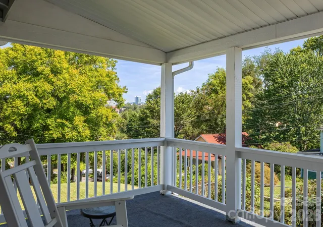 Photo 4 of Single family home for sale at 55 Congress St, Asheville, NC 28801 | MLS# 4423785 | Listing updated on 2026-09-27