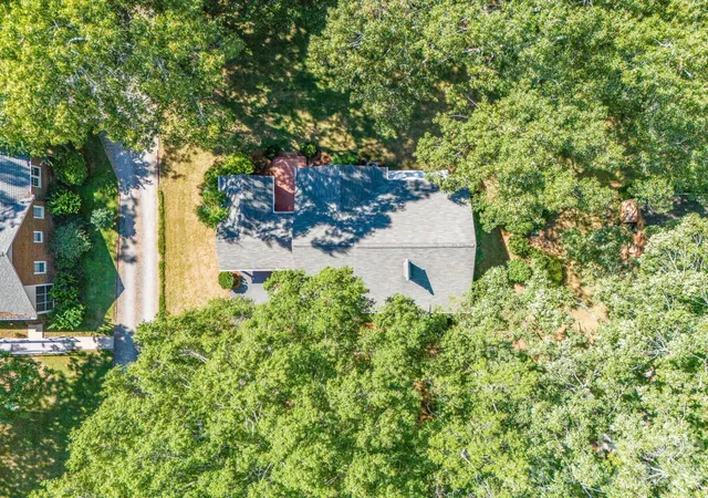 Photo 31 of Single family home for sale at 419 1st Avenue N, Conover, NC 28613 | MLS# 4423796 | Listing updated on 2026-09-12