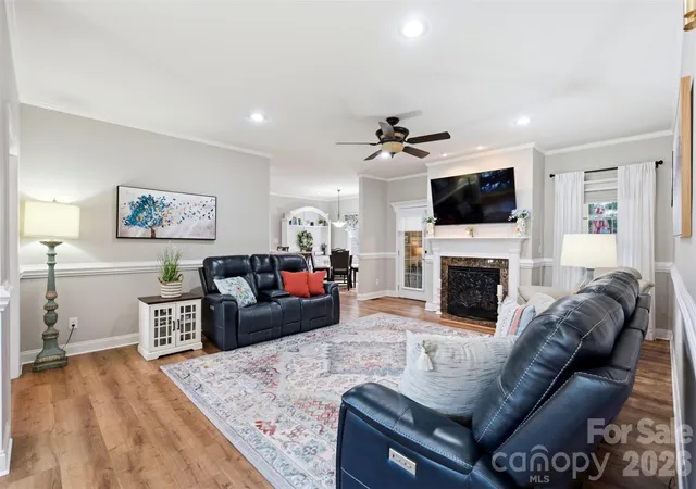 Photo 3 of Single family home for sale at 150 Saddlewood Ln, Statesville, NC 28625 | MLS# 4423804 | Listing updated on 2026-09-18