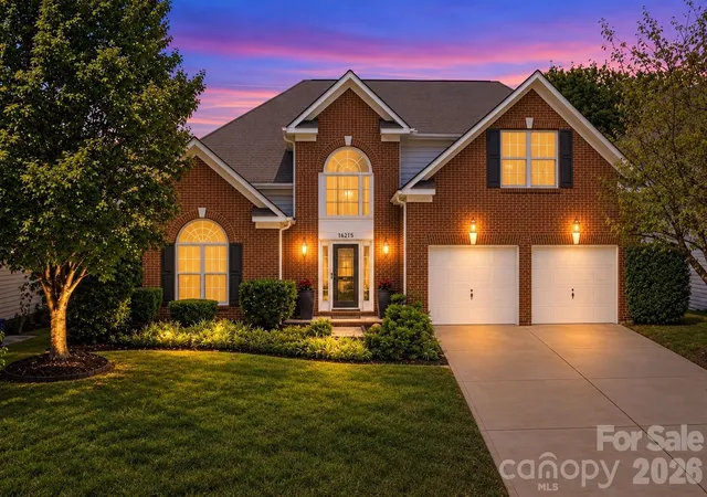 Photo 2 of Single family home for sale at 16215 Hollingbourne Rd, Huntersville, NC 28078 | MLS# 4423813 | Listing updated on 2026-10-01