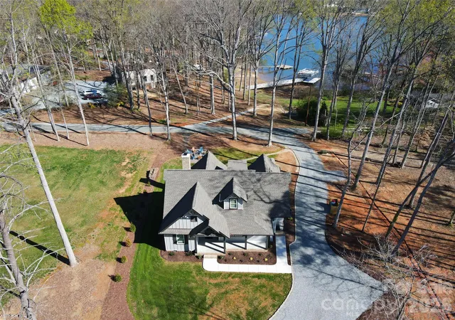 Photo 2 of Sale Pending at 8320 Drena Dr, Sherrills Ford, NC 28673 | MLS# 4423821 | Listing updated on 2026-09-29
