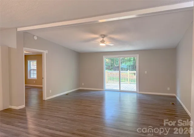 Photo 3 of Single family home for sale at 3363 Stony Brk Cir, Newton, NC 28658 | MLS# 4423827 | Listing updated on 2026-09-21