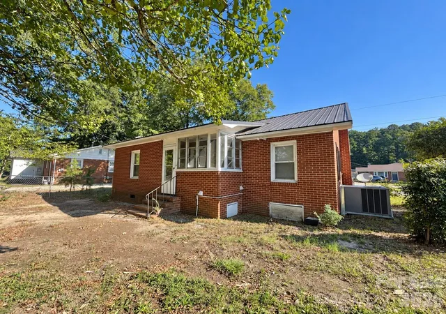 Photo 14 of Single family home for sale at 711 W Rice St, Landis, NC 28088 | MLS# 4423850 | Listing updated on 2026-09-12