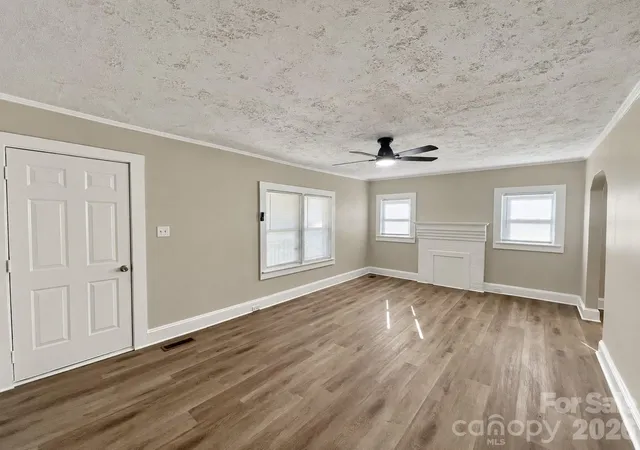 Photo 2 of Single family home for sale at 711 W Rice St, Landis, NC 28088 | MLS# 4423850 | Listing updated on 2026-09-12